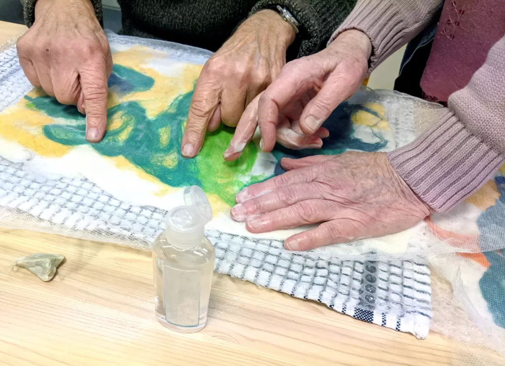 Monday Creative - art for people affected by dementia